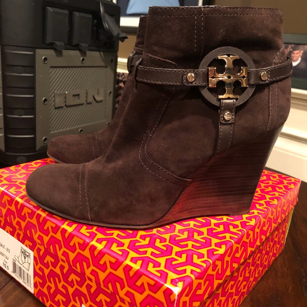 Tory Burch brown suede booties